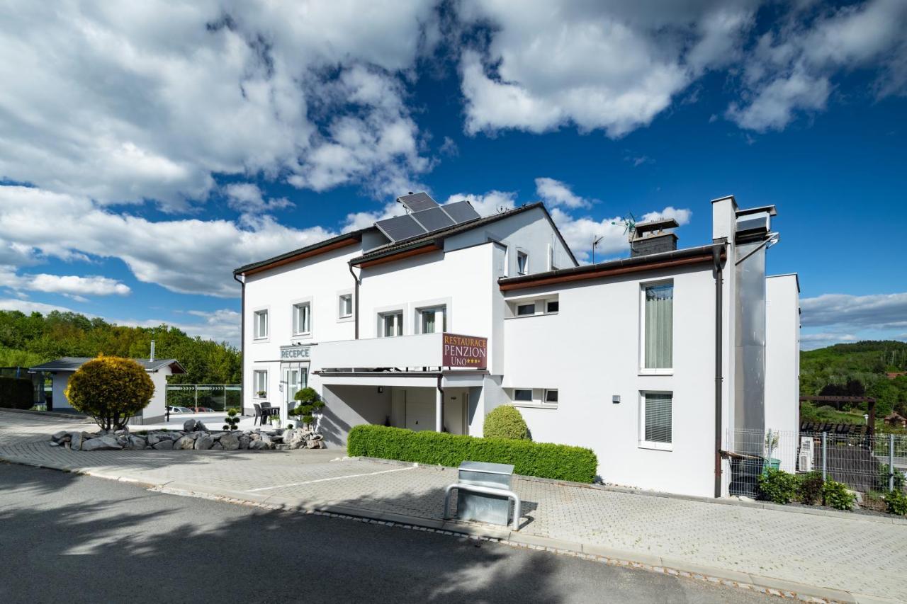 Penzion Uno Zlín Eksteriør bilde